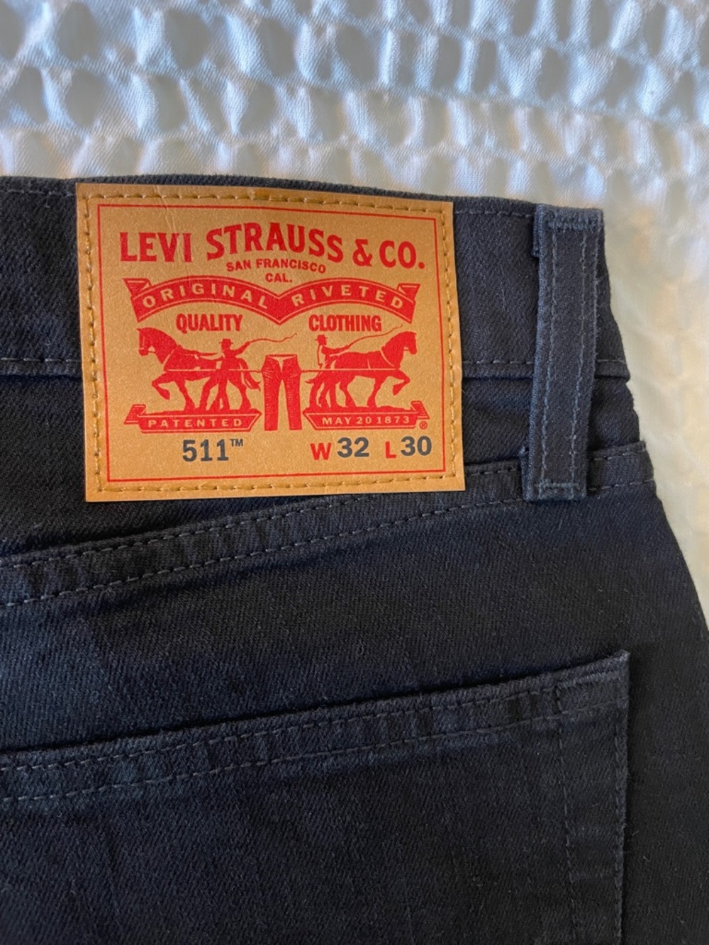 NWT Levi's 511 32x30 Men's Black Slim Jeans - Picture 4 of 4